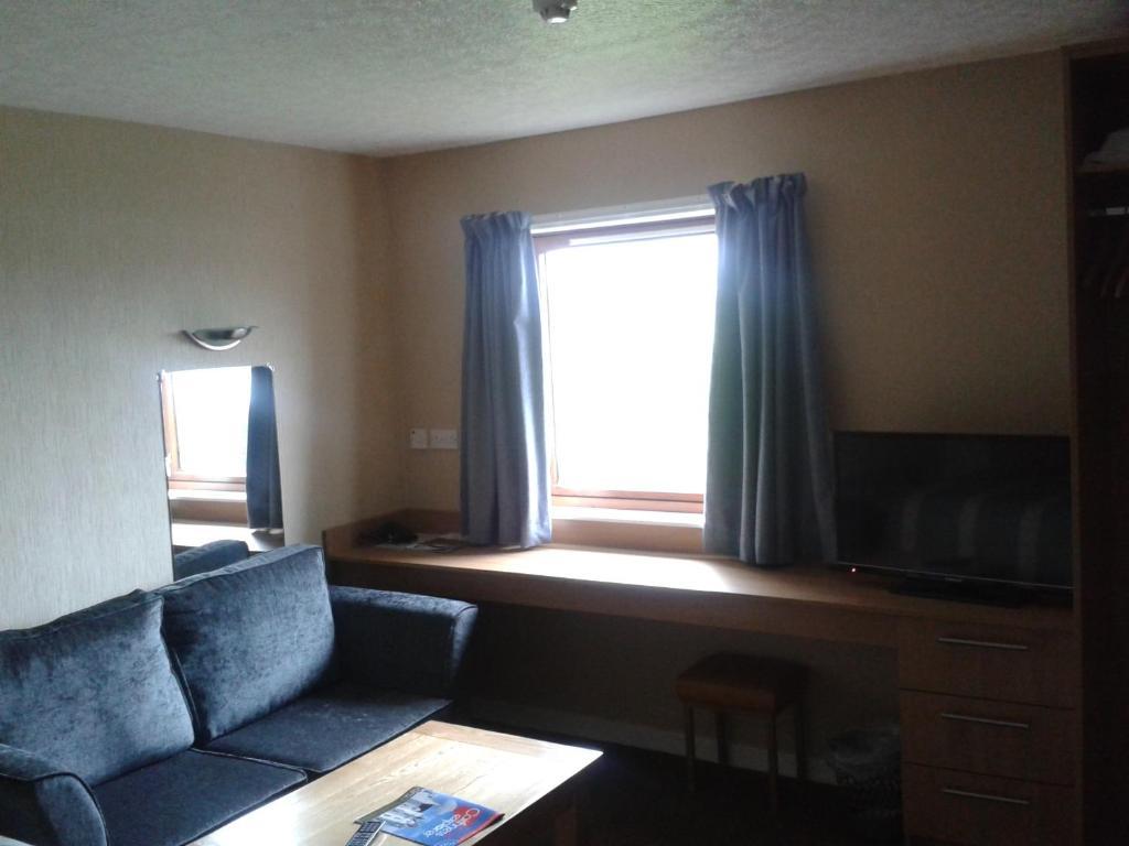 The Weigh Inn Lodges Thurso Room photo